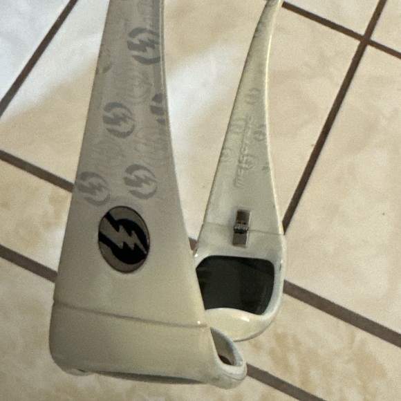 Electric Hi Fi Special Edition Logo Wrap Sunglasses Original 2005 Model - Picture 12 of 16